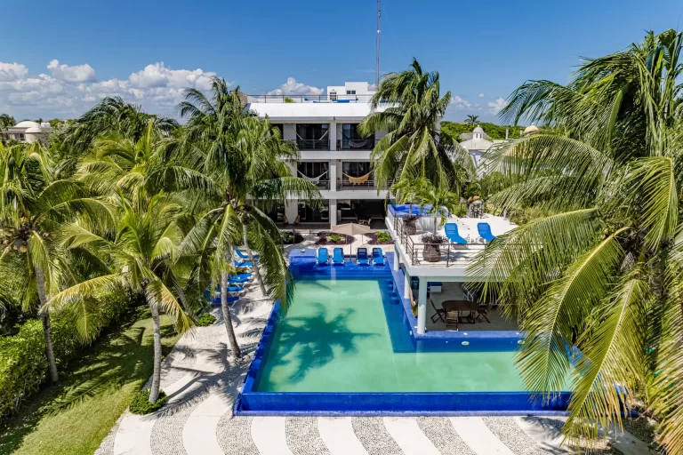 maya luxe casa bellamar 51